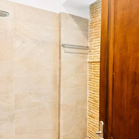 Dolce - Spacious Renovated With Unique Decor Perfect For 4 In Ideal For Fun And Relaxation By Mana Gers Λαγανάς