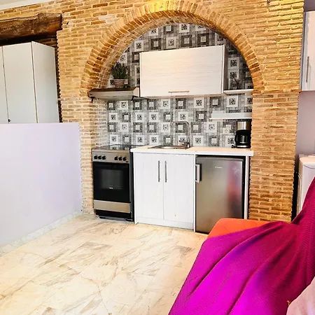 Dolce - Spacious Renovated With Unique Decor Perfect For 4 In Ideal For Fun And Relaxation By Mana Gers *